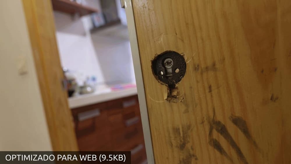 Cerradura forzada, ejemplo de las técnicas de robo en viviendas